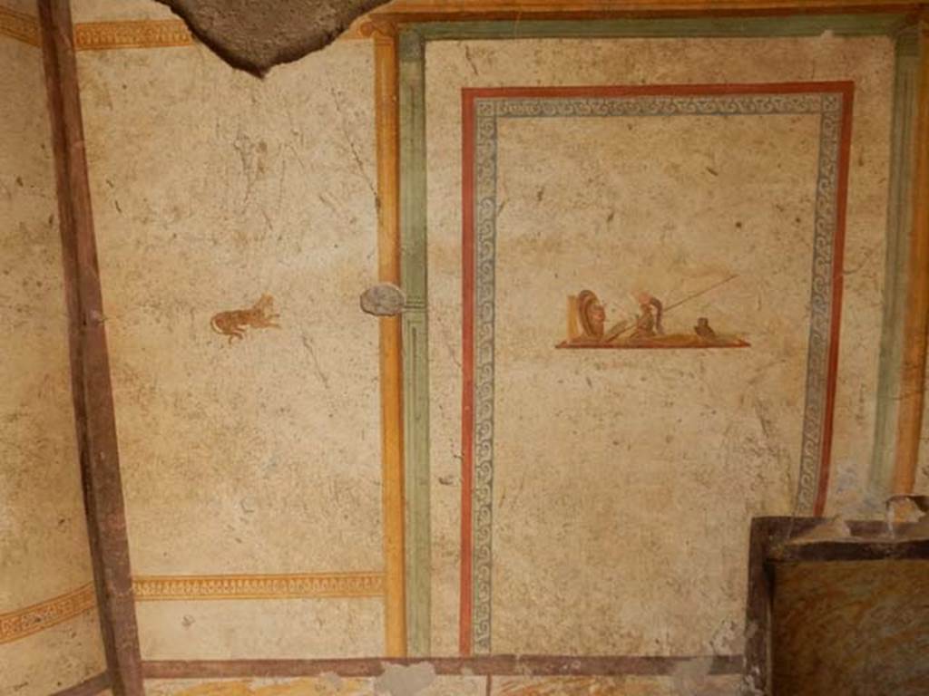 I.7.11 Pompeii. May 2017. West end and centre of north wall.
Photo courtesy of Buzz Ferebee.