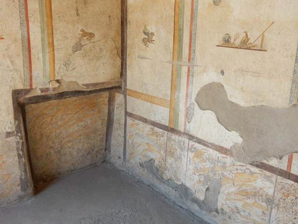 I.7.11 Pompeii. May 2017. North-east corner with bed recess at east end of north wall and east wall. Photo courtesy of Buzz Ferebee.