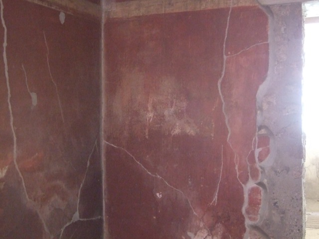 I.8.9 Pompeii. March 2009. Room 4. Cubiculum. North wall with recess.
