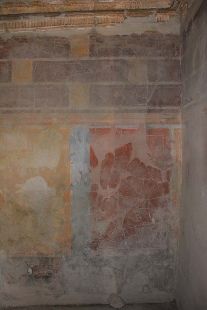 I.8.17 Pompeii. March 2019. Room 12, east wall at south end
Foto Annette Haug, ERC Grant 681269 D�COR.
