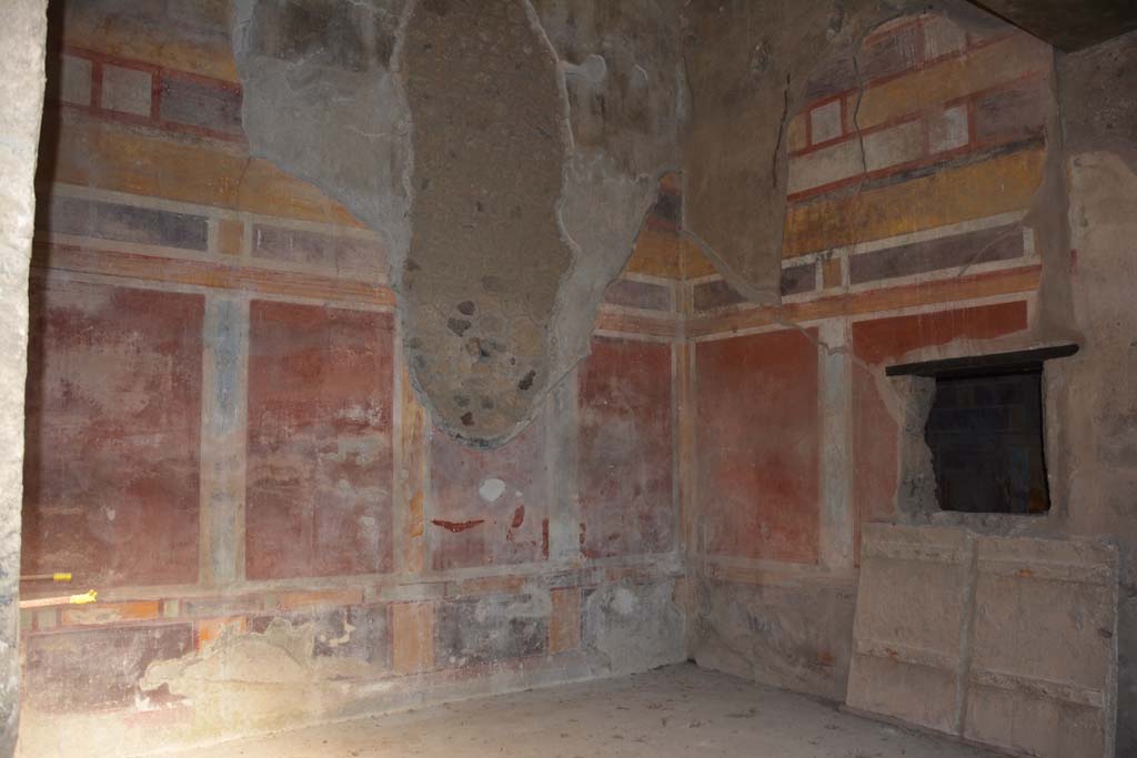 I.8.17 Pompeii. October 2019. Room 13, looking towards north-east corner.
Foto Annette Haug, ERC Grant 681269 DÉCOR.