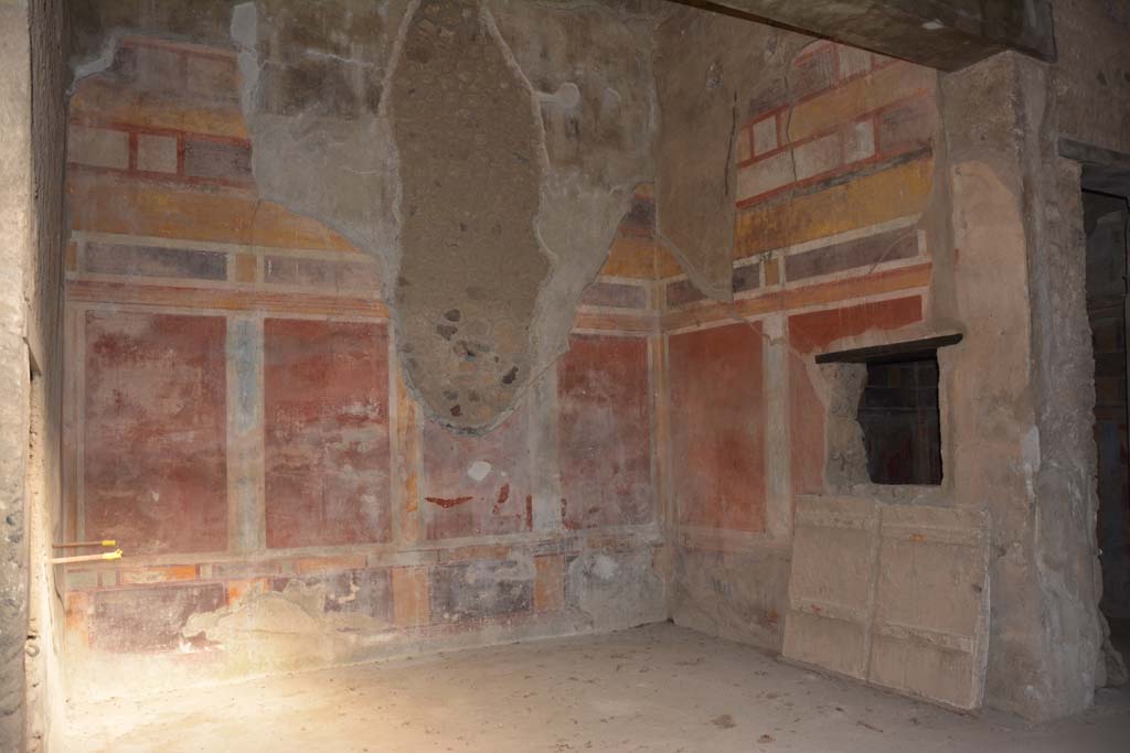 I.8.17 Pompeii. October 2019. Room 13, looking north-east across ala, on north side of atrium 3.
Foto Annette Haug, ERC Grant 681269 DÉCOR.
