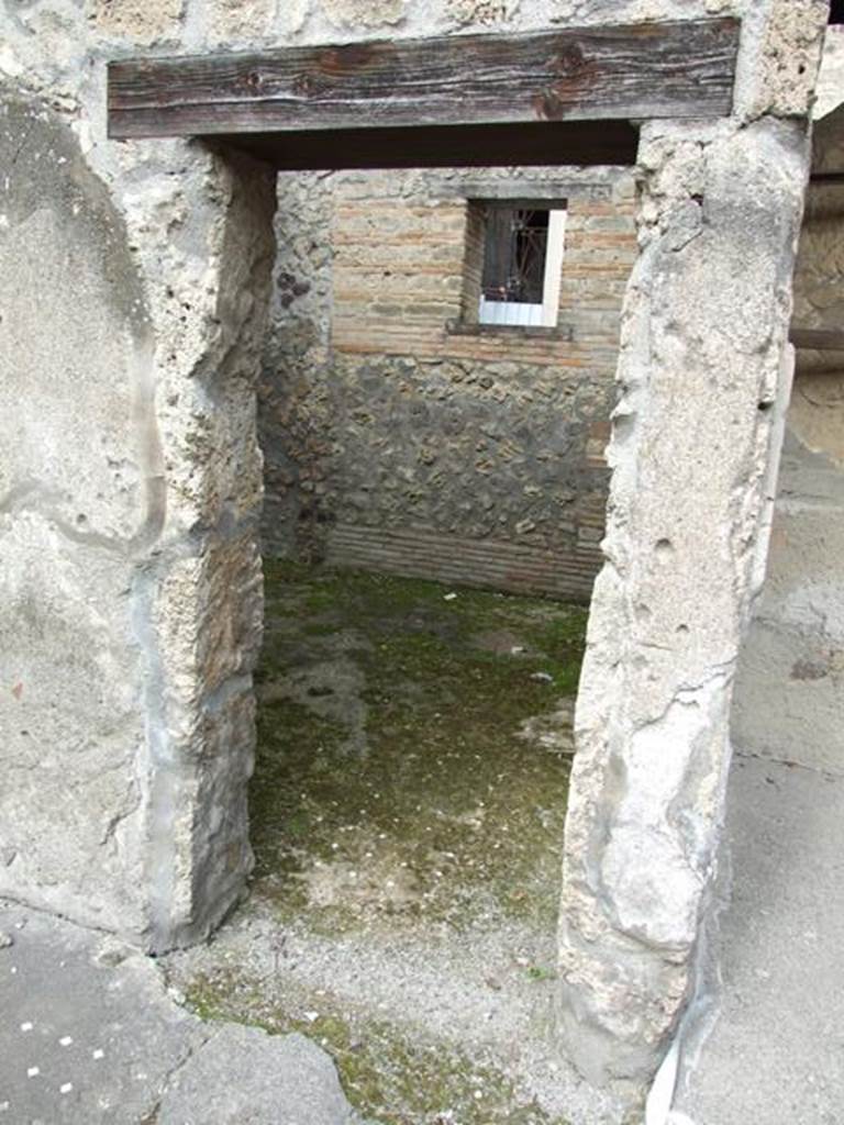 I.9.1 Pompeii. March 2009. Room 3, Doorway from atrium.