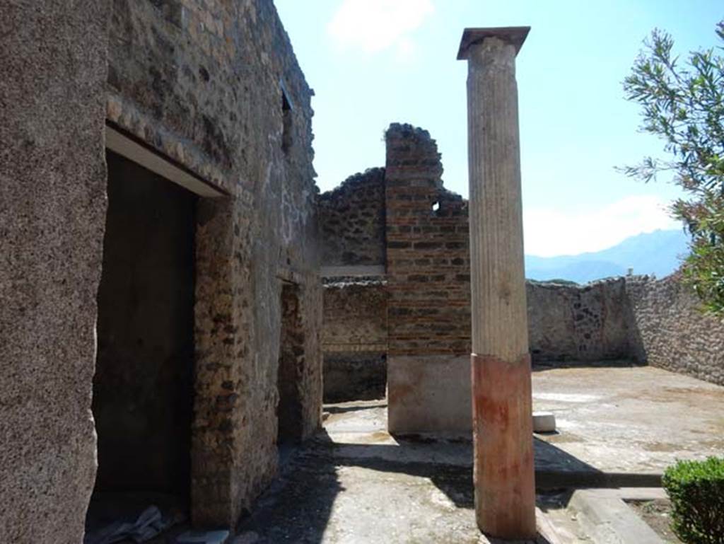 I.9.5 Pompeii. May 2016. Room 12, looking south along east side of peristyle garden.
Photo courtesy of Buzz Ferebee.