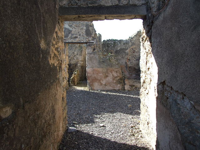 I.9.8 Pompeii. December 2006. Doorway to cubiculum on south side of entrance.