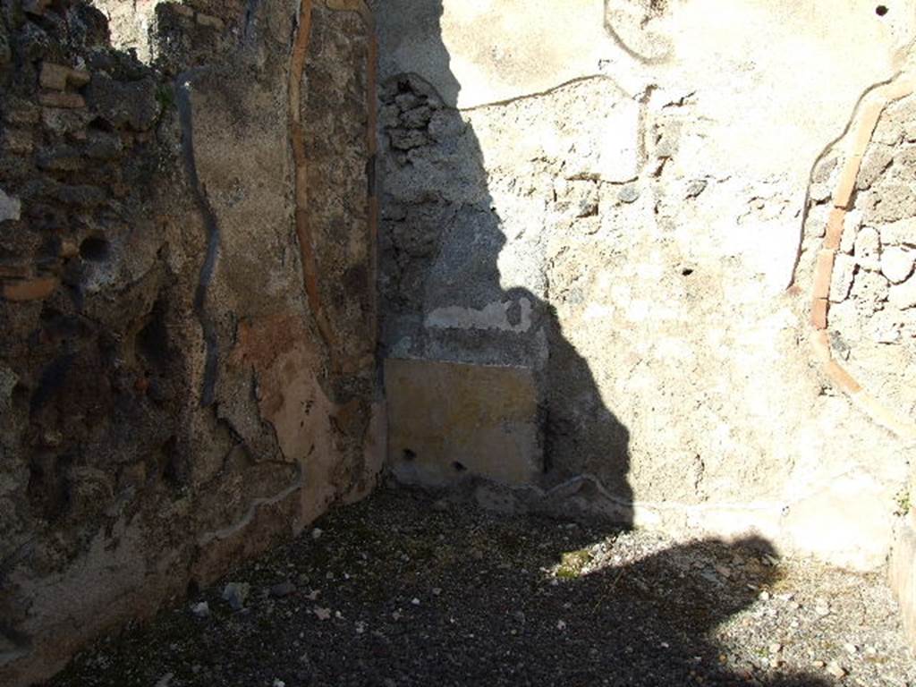 I.9.8 Pompeii. December 2006. Looking north into cubiculum, on right of corridor. .