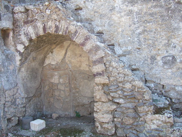 I.9.9 Pompeii. December 2006. Floor of recess under collapsed stairs.