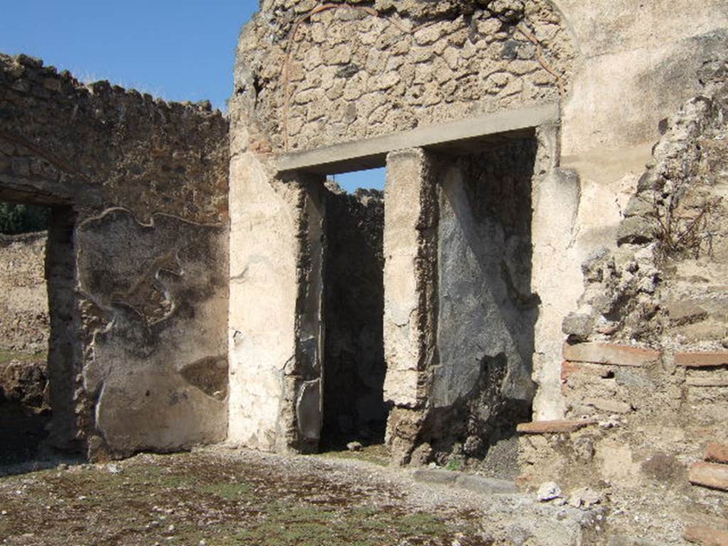 I.9.10 Pompeii. December 2006. Kitchen, with latrine and bench.   
