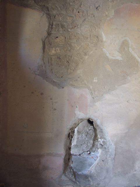 I.10.7 Pompeii. March 2009.   Room 3.  Cubiculum. West wall. Painting of flying cupid.