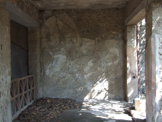 I.10.7 Pompeii. March 2009. Room 7. Tablinum.