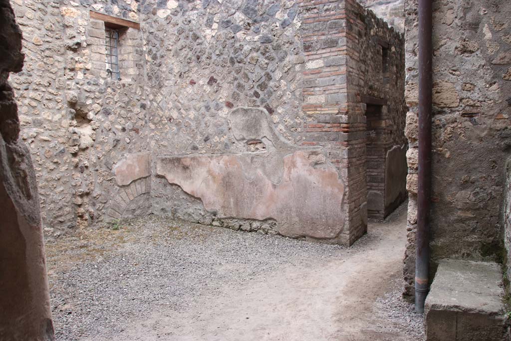 I.10.15 Pompeii. March 2009. Second room to south of entrance with amphorae.
