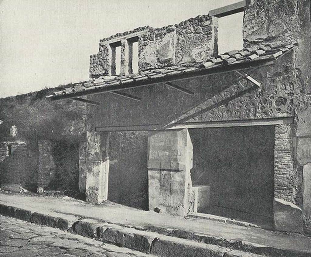 I.11.3 Pompeii. December 2007. West wall.