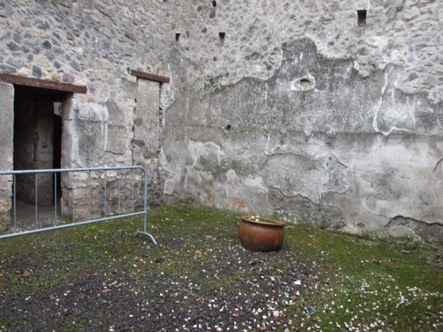 I.11.17 Pompeii. December 2007. Room 3, painted wall panel from north wall of triclinium.