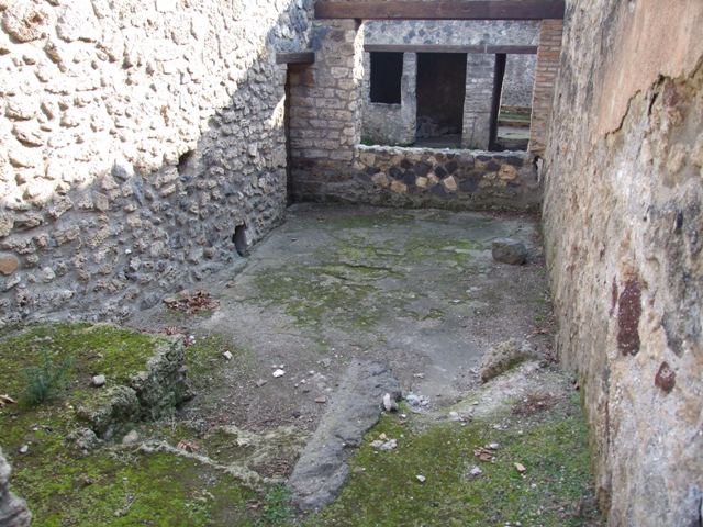 I.12.9 Pompeii. House. December 2007. Kitchen in north east area.