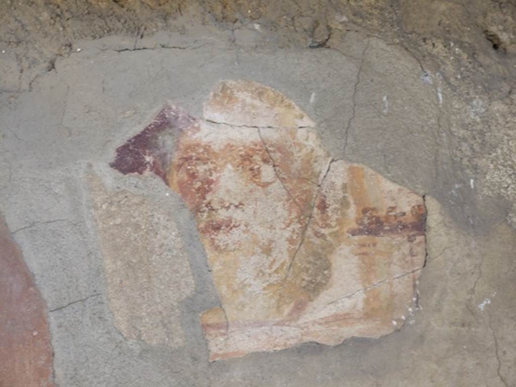 I.12.15 Pompeii. March 2009. Room 5, lararium with detail of the other face on the south side of the niche on the east wall.