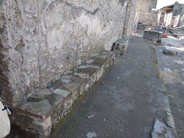 I.16.3 Pompeii. September 2005. Entrance on Via di Castricio.