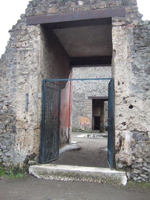 II.3.3 Pompeii. July 2011. Room 2, atrium. Looking south across impluvium. Photo courtesy of Rick Bauer.
