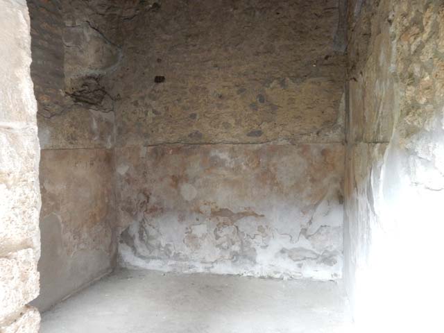 II.3.3 Pompeii. March 2009. Room 14, North west corner.