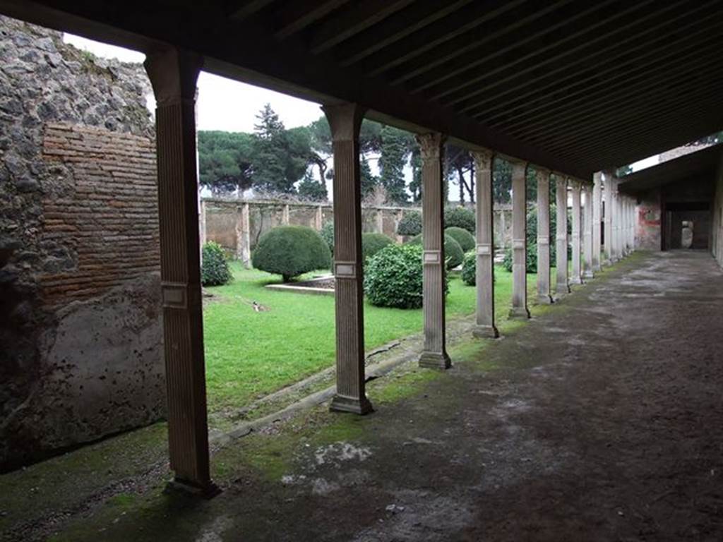 II.4.3 Pompeii. December 2006. Looking south east across garden, from west portico
