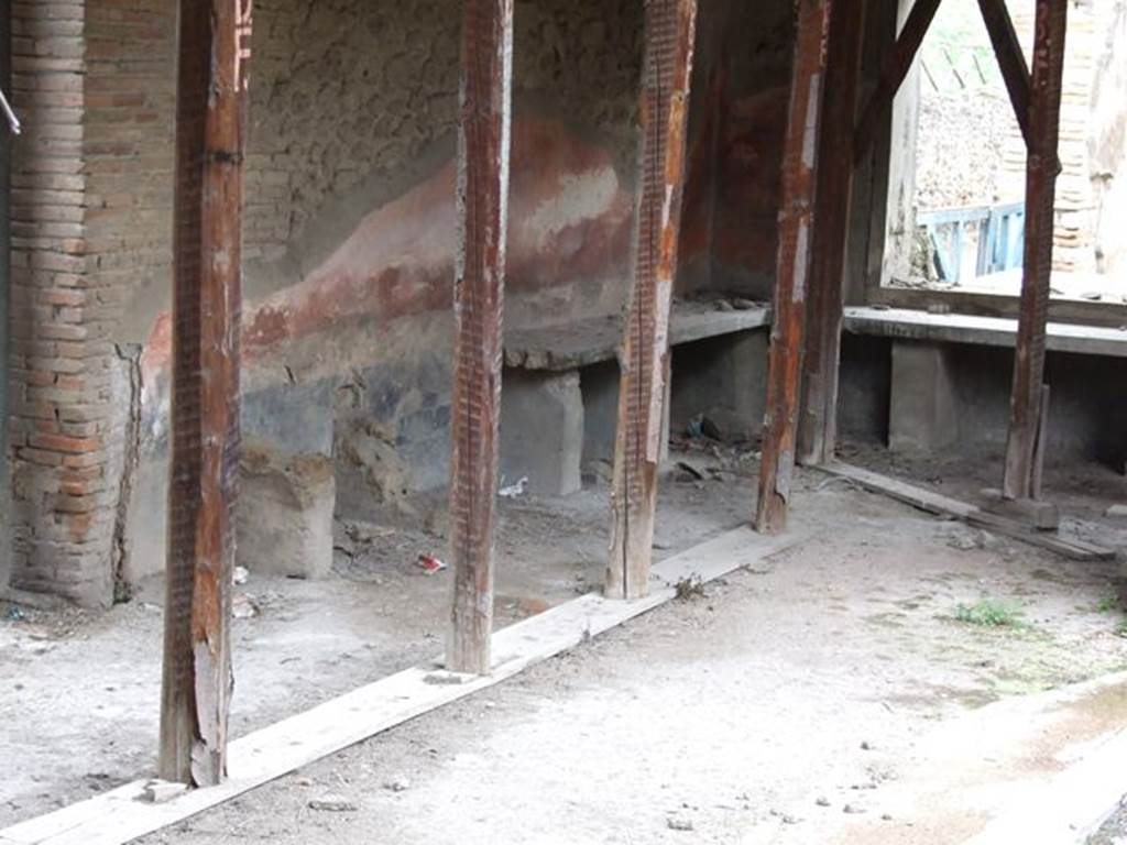 II.4.6 Pompeii. December 2006. Benches on north and east walls
