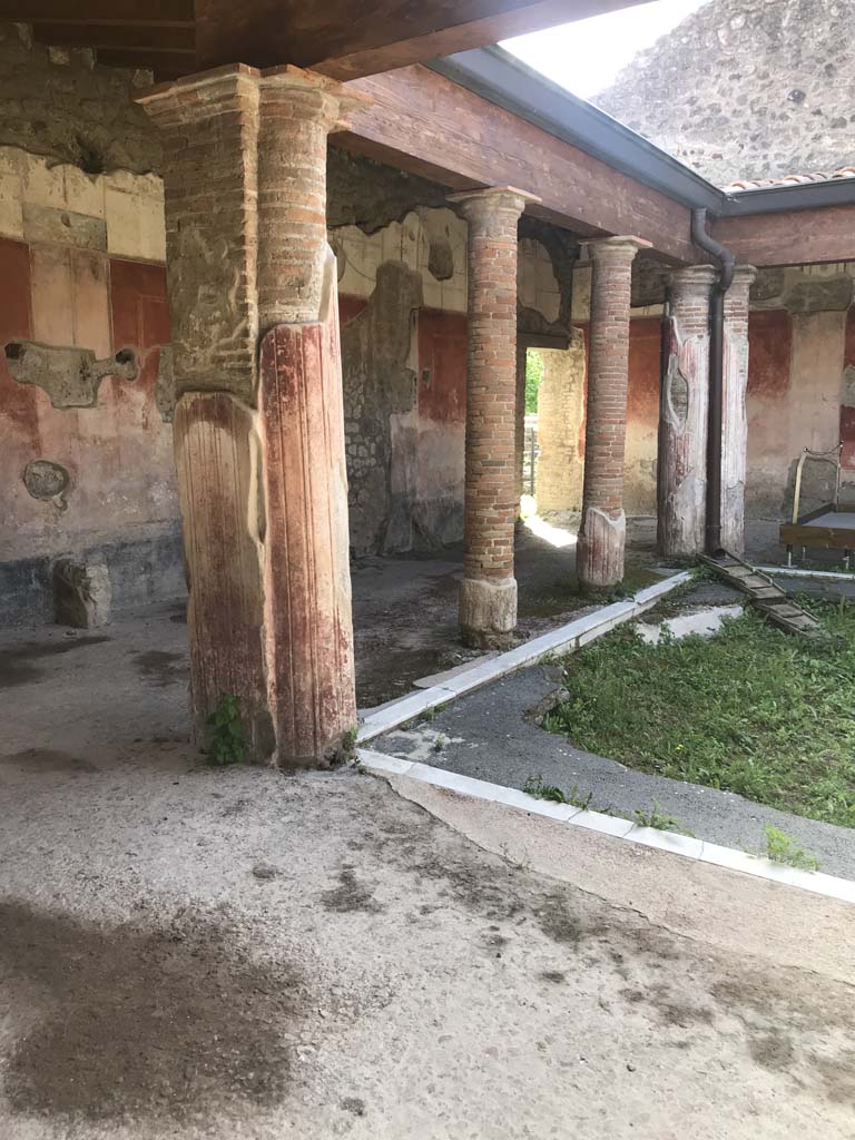 II.4.6 Pompeii. April 2019.
Looking towards the east side and south-east corner of the portico of the baths, from entrance doorway.
Photo courtesy of Rick Bauer