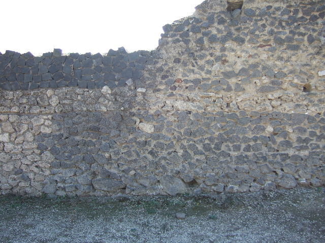 II.5.4 Pompeii. September 2005. Possible blocked entrance? or an area where the wall has been repaired?