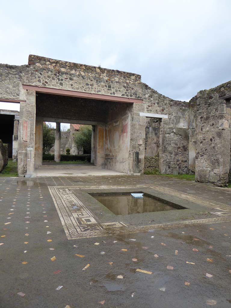 V.1.26 Pompeii. January 2017. Looking towards south wall of tablinum “i”, from atrium.
Foto Annette Haug, ERC Grant 681269 DÉCOR.