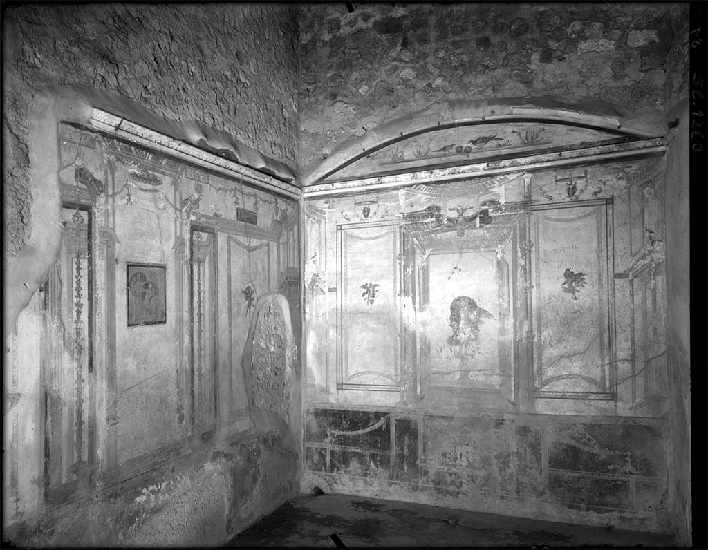 V.2.1 Pompeii. Old undated photograph. Room 8, south-west corner.
In the centre of the south wall (on left) is a painting of Poseidon and Amymone.
In the centre of the west wall (on right) is a painting of Leda and the swan in the central panel.
DAIR 56.1260, Photo � Deutsches Arch�ologisches Institut, Abteilung Rom, Arkiv. 

