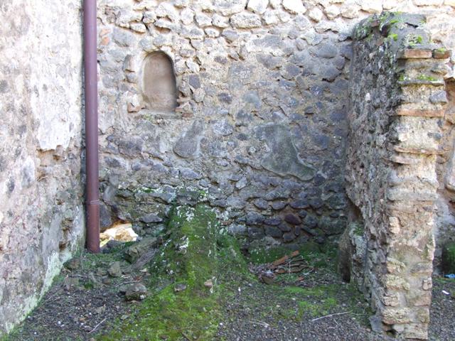 V.2.1 Pompeii. December 2007. Room 12, Room in north west corner