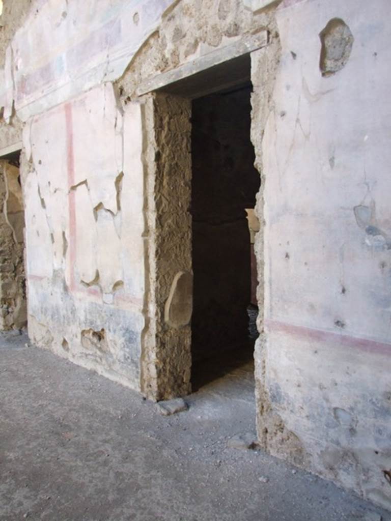 V.2.i Pompeii. March 2009. Doorway to Room 2b, on west side of atrium.