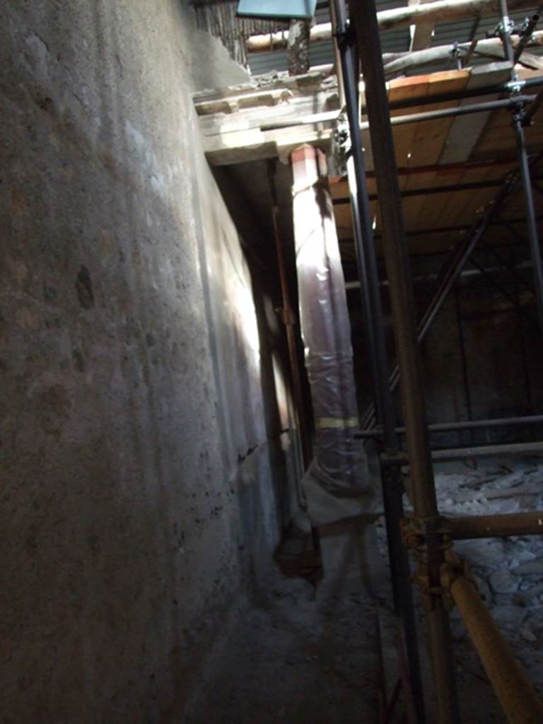 V.2.i Pompeii. Room 21. Corinthian Oecus. Under restoration in December 2007.
