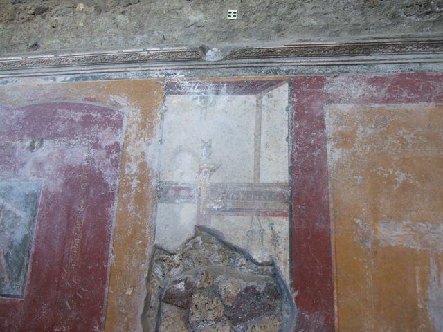 V.3.6 Pompeii. March 2009. Garden area. Looking south to Doorway to Corridor, and Doorway to Triclinium.
