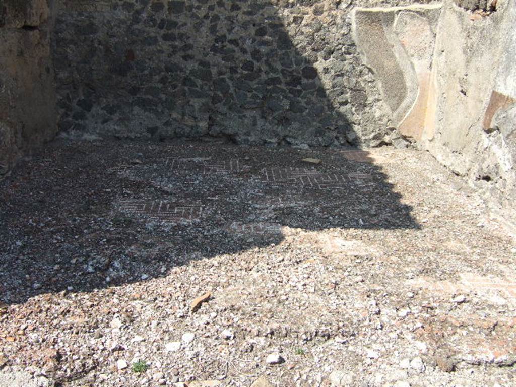 VI.2.11 Pompeii. September 2005. North-west corner of cubiculum.