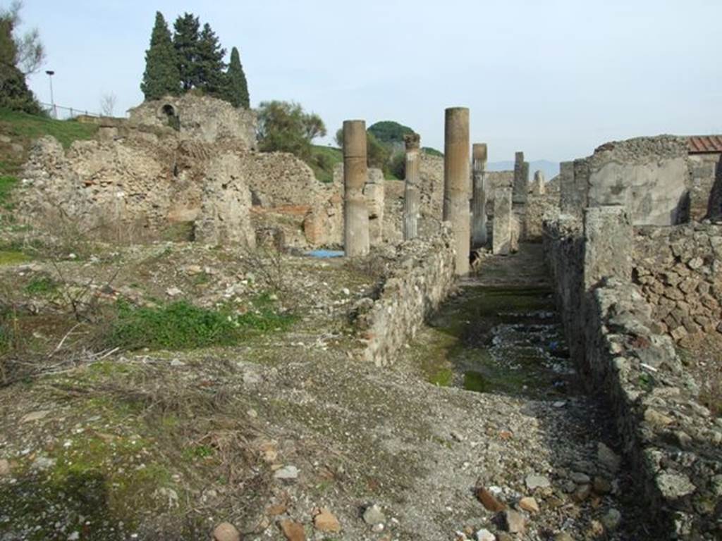 VI.2.18 Pompeii. September 2005. Looking north-east across garden area.