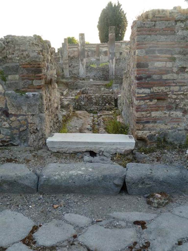 VI.2.19 Pompeii. December 2007. Excavations in the entrance corridor, looking west.