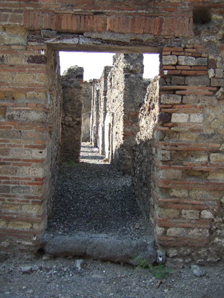 VI.2.21 Pompeii. Looking east towards rear posticum, from inside VI.2.16.
For other photos of the house, see VI.2.16.
