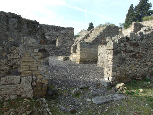 VI.5.3 Pompeii. December 2007. Room 19, doorway to room at eastern end.