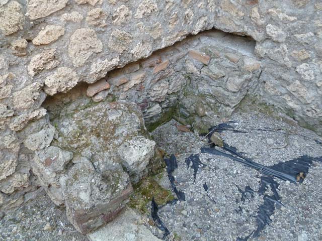 VI.5.8 Small house. Linked to VI.5.20.