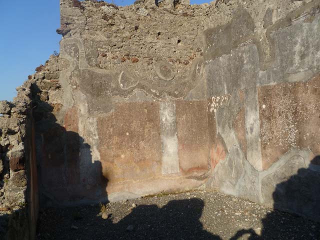 VI.5.10 Pompeii. December 2007.  Room 14, looking north.