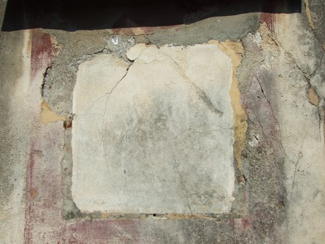 VI.7.3 Pompeii. March 2009. Room 5, east wall of tablinum, which had a window overlooking the garden.  
