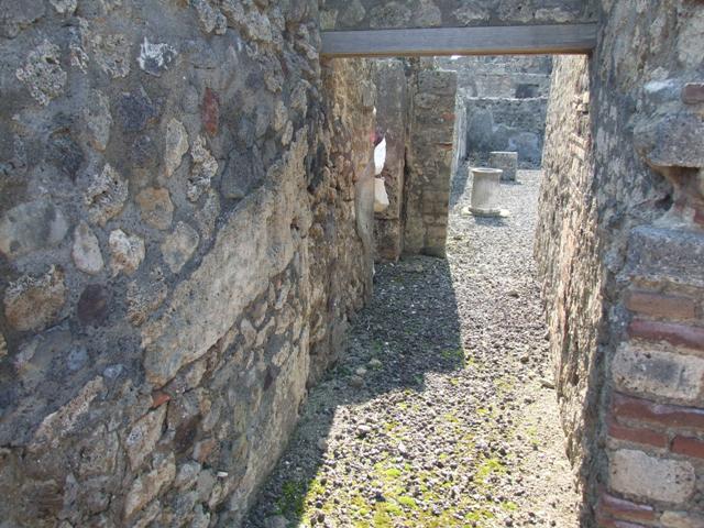 VI.7.3 Pompeii.  March 2009.   Room 7. Kitchen and Latrine.