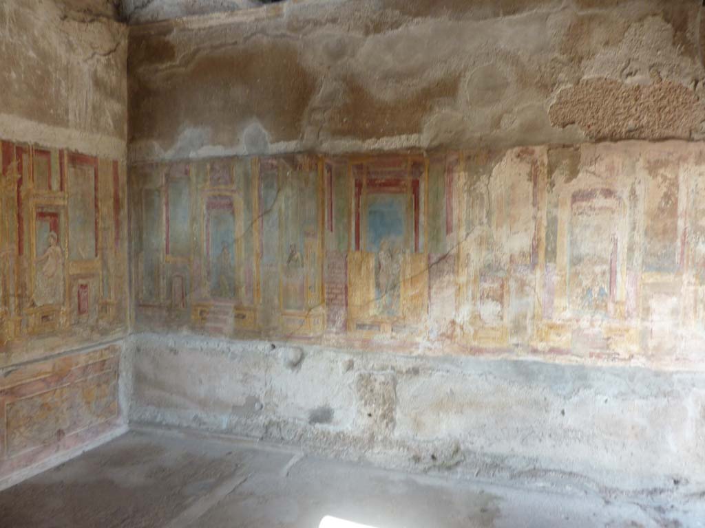 VI.7.23 Pompeii. October 2014. North-west corner and north wall.
Foto Annette Haug, ERC Grant 681269 D�COR.
