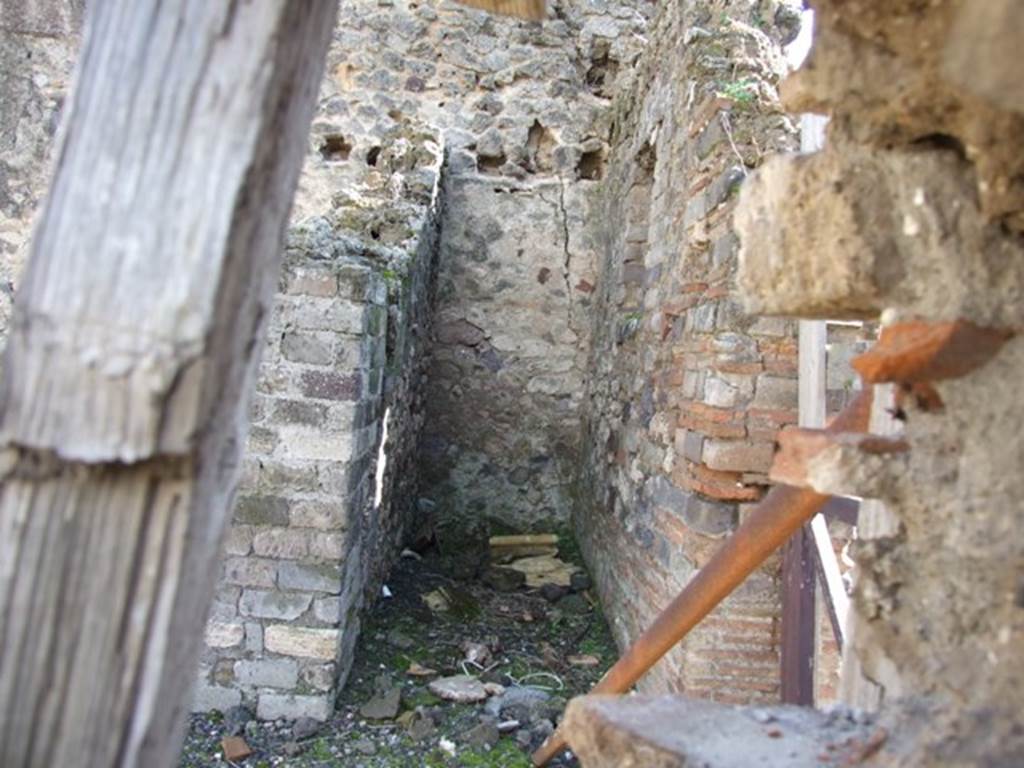 VI.8.20 Pompeii. March 2009. Room 17. Looking south into narrow room, next to VI.8.2