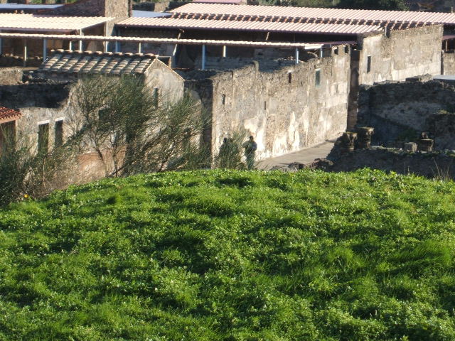 VI.9.5 Pompeii.  May 2005.  Entrance.
