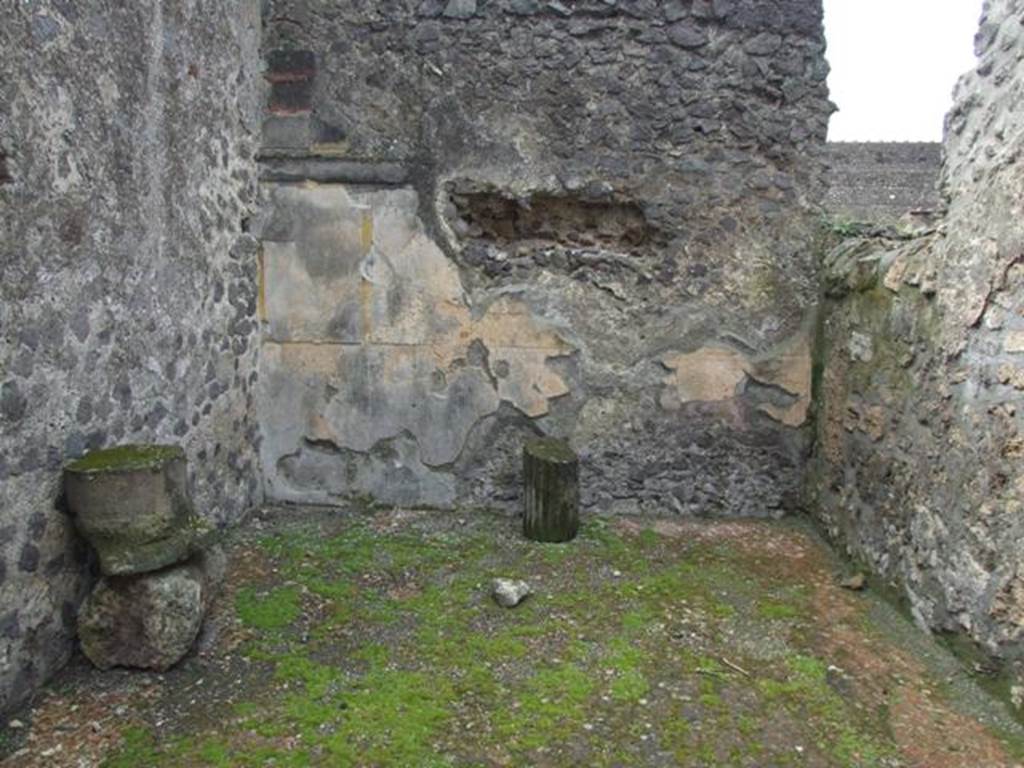 VI.10.6 Pompeii. March 2009. Room 14. Exedra. West wall.