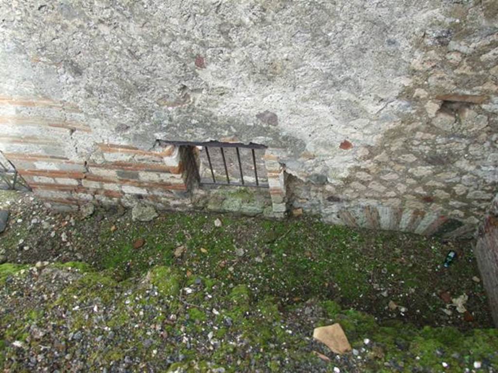 VI.10.6 Pompeii. March 2009. Room 16. Room in south east corner above cellar. Looking down on passage leading to cellar.