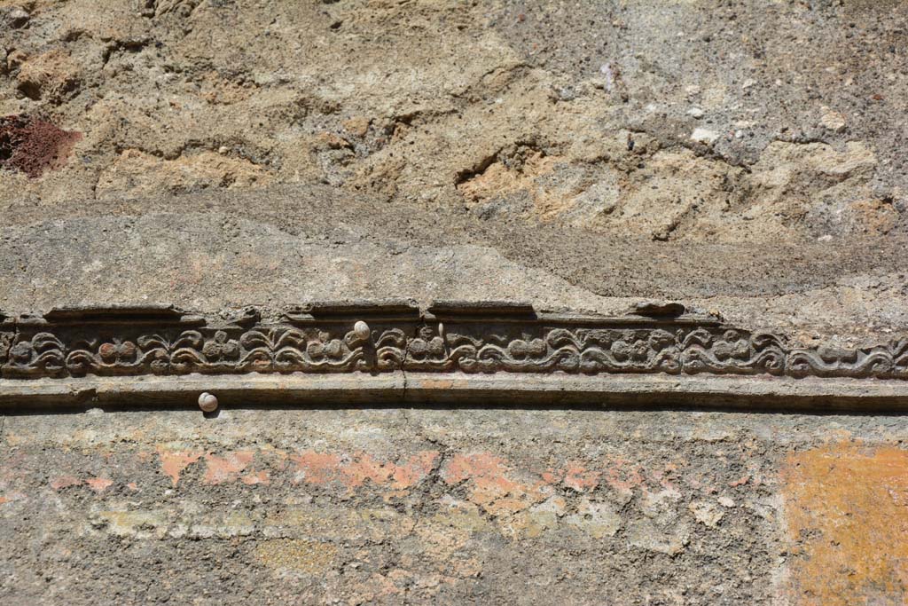 VI.11.9 Pompeii. October 2017. Room 6, upper north wall with detail of decorative stucco.
Foto Annette Haug, ERC Grant 681269 D�COR


