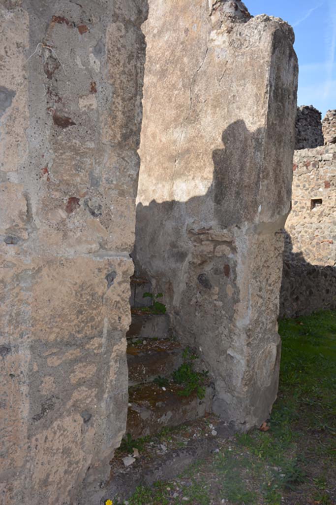 VI.11.9 Pompeii. October 2017. Corridor 15, with stairs 9 to upper floor in west wall. 
Foto Annette Haug, ERC Grant 681269 D�COR.


