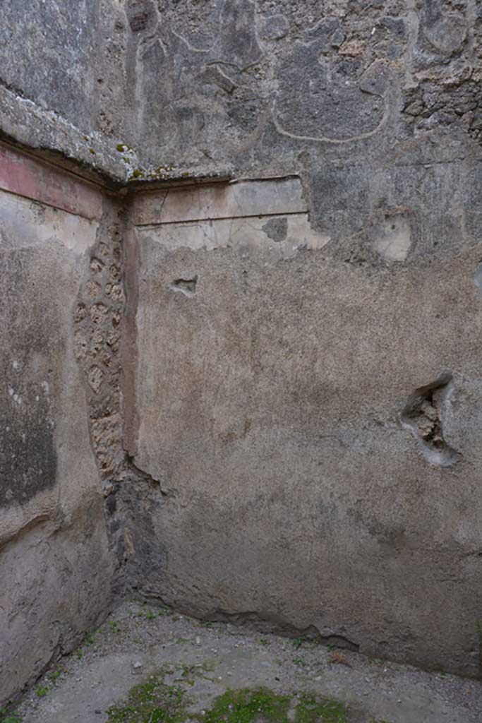 VI.11.10 Pompeii. October 2017. 
Room 25, looking towards west wall in south-west corner.
Foto Annette Haug, ERC Grant 681269 D�COR

