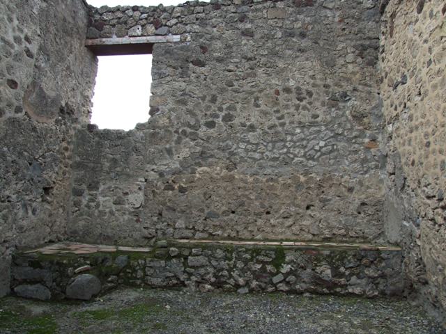 VI.13.14 Pompeii. December 2007. Sill or threshold.